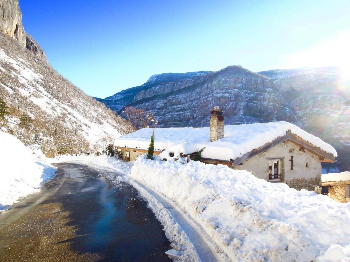 L'Echappee En Vercors Choranche Exteriör bild